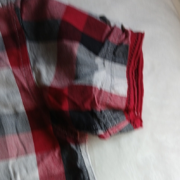 Arizona Jean Company Blue & Green Plaid Short-Sleeve Button-Up Shirt - Boys - Picture 7 of 16